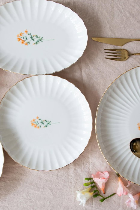 Hermia Juego para servir pasteles de 6 piezas en porcelana Multicolor Hermia Juego para servir pasteles de 6 piezas en porcelana Multicolor